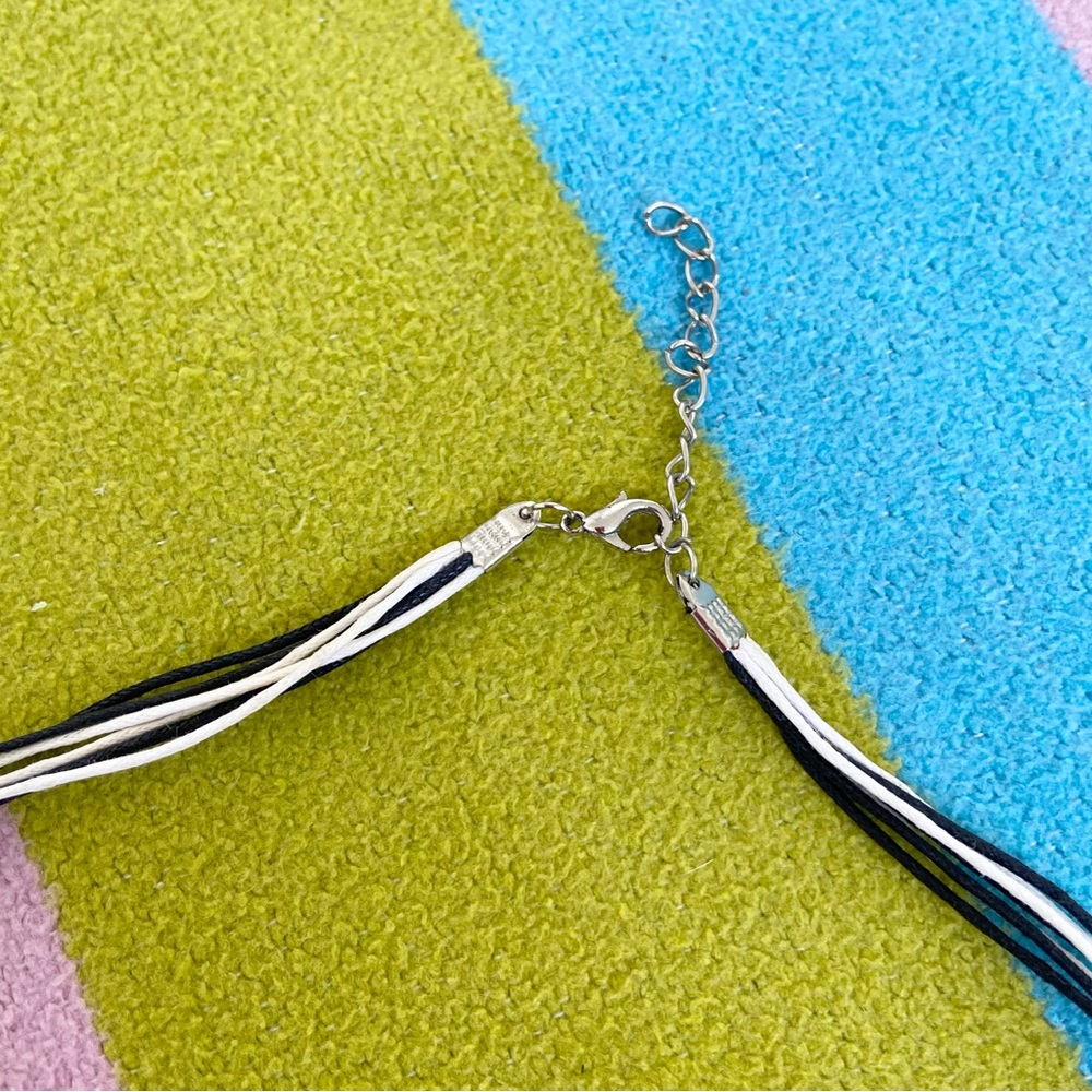 Vintage y2k Pendant Necklace Jewellery Statement Green Enamel Square Cord 90s - Picture 3 of 4